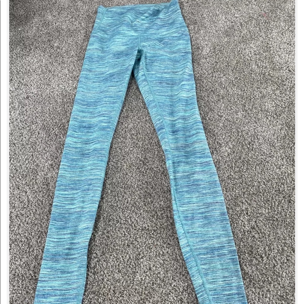 Lululemon size 6 leggings blue women’s